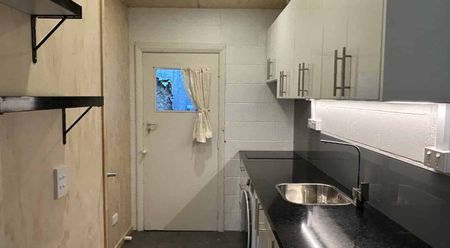 Studio Unit - Angle Street, Picton - Photo 2