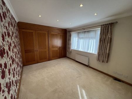 Molescroft way, Tonbridge - Photo 2