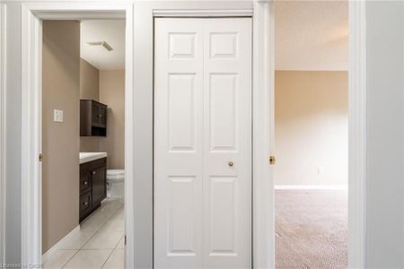 For Lease - 266 LIMERIDGE Road Unit# 1, Hamilton, Ontario - Photo 5