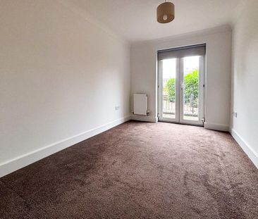 2 bedroom ground floor flat to rent - Photo 6