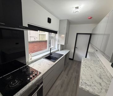 3 Bed Terraced House, Kensington St, LE4 - Photo 5