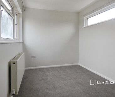 3 bedroom house to rent Henfield Close, Goring-by-Sea, Worthing, We... - Photo 6