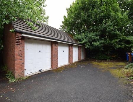 Peckforton Close, Cheadle - Photo 2