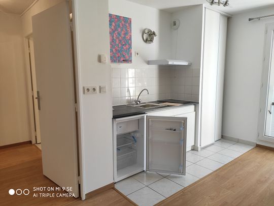 Location Appartement 1 pièce 29m² - Photo 1