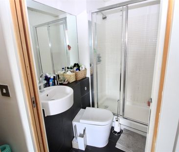 2 bedroom apartment to rent - Photo 6