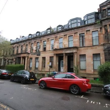 Oakfield Avenue, Glasgow, G12 - Photo 1