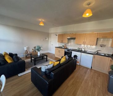 Room in a Shared House, Landguard Road, SO15 - Photo 1