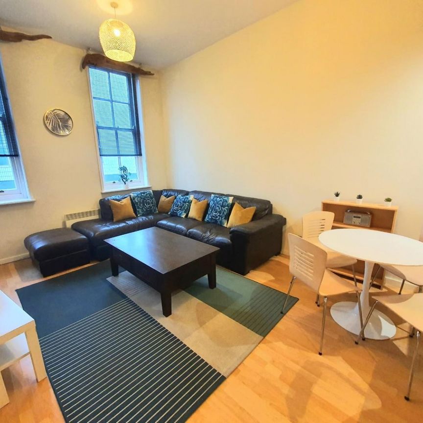 1 bedroom Flat To Let Total Size: 571 SQ FT - Photo 1