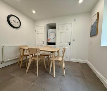 6 bedroom house to rent - Photo 4