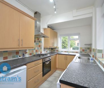 3 bed Semi-Detached House for Rent - Photo 5