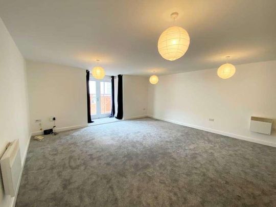 Back Lane, Canterbury, CT1 - Photo 1