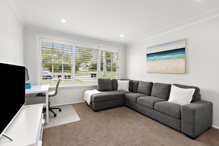 20 Coora Avenue, Belrose NSW 2085 - House For Rent | Domain - Photo 2