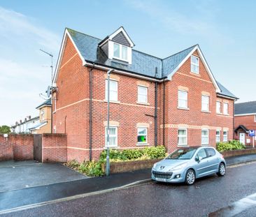 2 bedroom apartment to rent Stanley Road, Bournemouth, BH1 - Photo 3