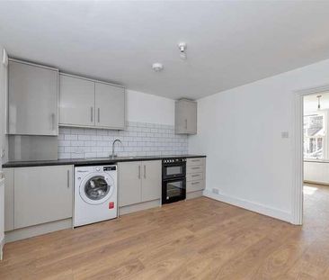 Branch Road, Park Street, AL2 - Photo 5