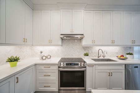 For Lease - 16 Gauguin Avenue, Vaughan, Ontario - Photo 5