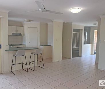 Comfortable Family Living - Photo 6