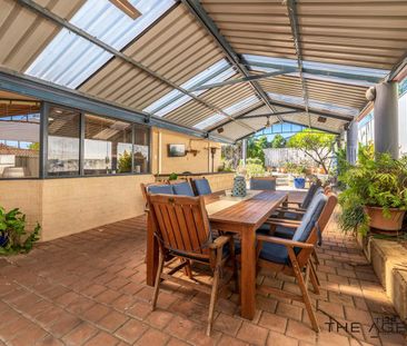 Spacious Family Living with Comfort and Convenience - Photo 6