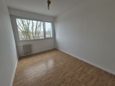 Location Appartement 75m² VALENCIENNES 59300 - Photo 3
