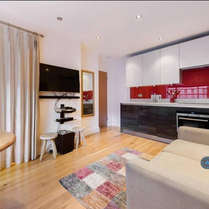 1 bedroom flat to rent - Photo 1
