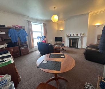 5 Radnor Street, Flat B - Photo 1