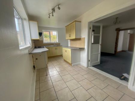 Barton Upon Humber, North Lincolnshire - £600 PCM - Photo 4