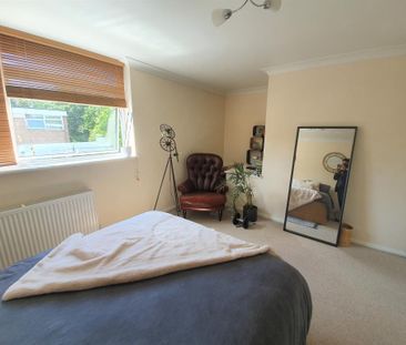 2 bedroom maisonette to rent - Photo 3