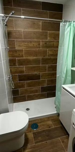 Calle de los Pajaritos, Madrid, Community of Madrid 28007 - Photo 1