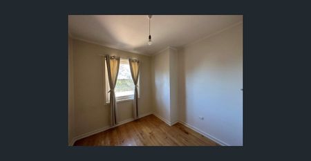 Centrally Located - Photo 4