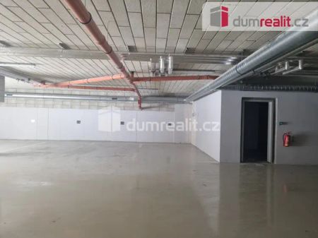 pronájem 3kk s terasou a parkovacím stáním v Kolíně - Photo 4