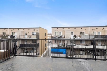 Condo for rent, Montréal (Villeray/Saint-Michel/Parc-Extension) - Photo 4