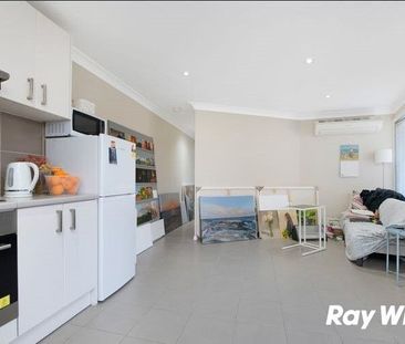 Nice Two Bedroom Granny Flat With Water Usage Included - Photo 4