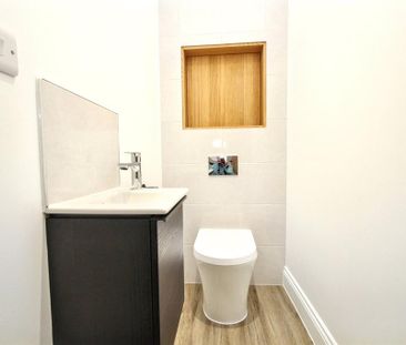 2 bedroom end of terrace house to rent - Photo 6