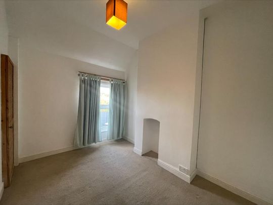 Wyatt Road, Staines - 2 bedrooms Property for lettings - Seymours - Photo 1