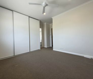 Modern City-Fringe Living - Photo 4