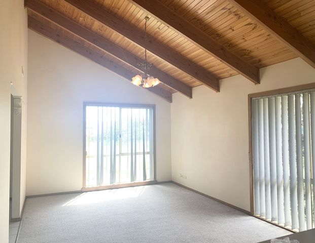 3 Bedroom House in central location - Photo 1