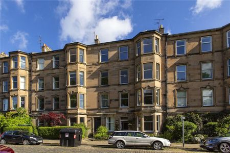 5 bedroom flat to rent - Photo 2