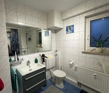 Ruhige 2-Zimmer-Wohnung mit sehr guter Verkehrsanbindung im 3.OG - Foto 2