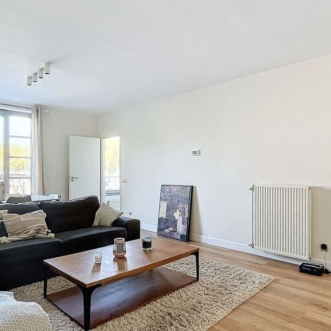 Appartement te huur in Brussel voor € 1.600 met 2 slaapkamers - Photo 1