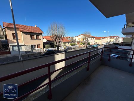 Location Appartement 2 pièces 40m² GERZAT 63360 - Photo 4