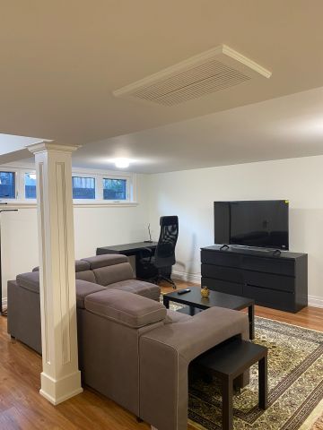 For Lease - 48 Sunnywood Crescent Unit# Bsmt, Richmond Hill, Ontario - Photo 4