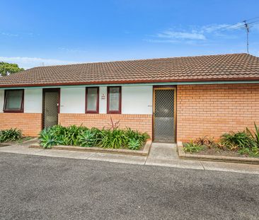 Home For Rent - Photo 3