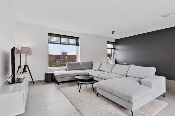 Appartement te huur: James Cookroute 89 1363 KE Almere - Foto 1