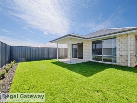 14 Corymbia Way, HAMMOND PARK WA 6164 - Photo 3