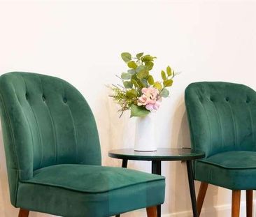 Windermere Avenue, Hornchurch, RM12 - Photo 2