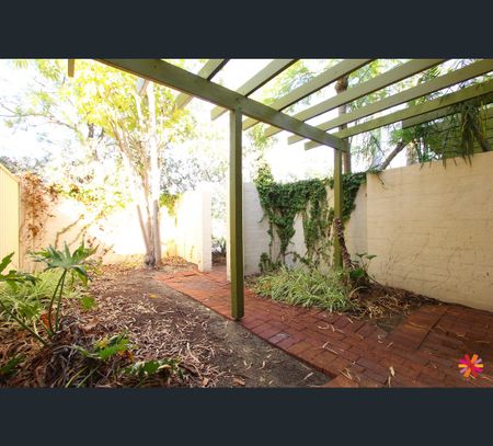13/373 Canning Highway, Como, WA 6152 - Photo 4