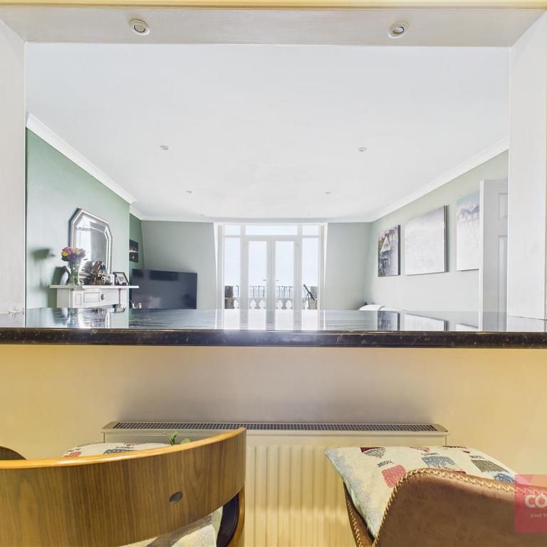 3 bedroom penthouse to rent - Photo 1