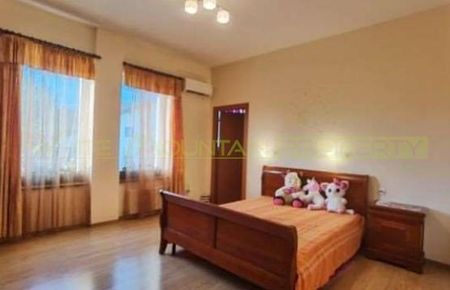 6 room villa with a swimming pool, long term rental, Voluntari - Fotografie 4