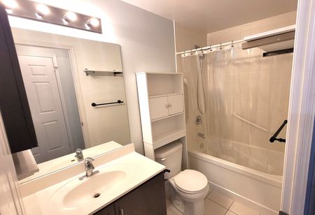 For Lease - 15 James Finlay Way Unit# 1015, Toronto, Ontario - Photo 4