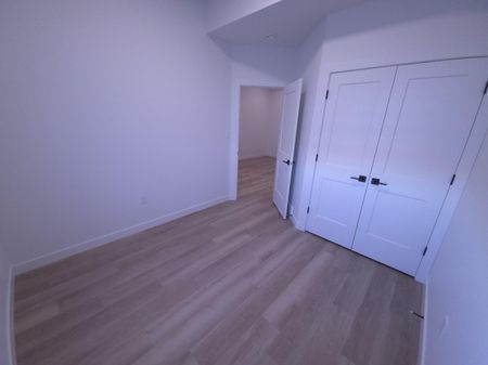Brand New 4 Bedroom Townhouse in Sylvan Lake - Photo 3
