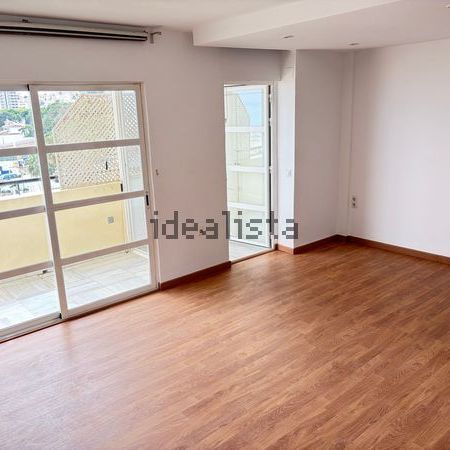 Alquiler de piso en Calle Violín, 22 - Photo 1